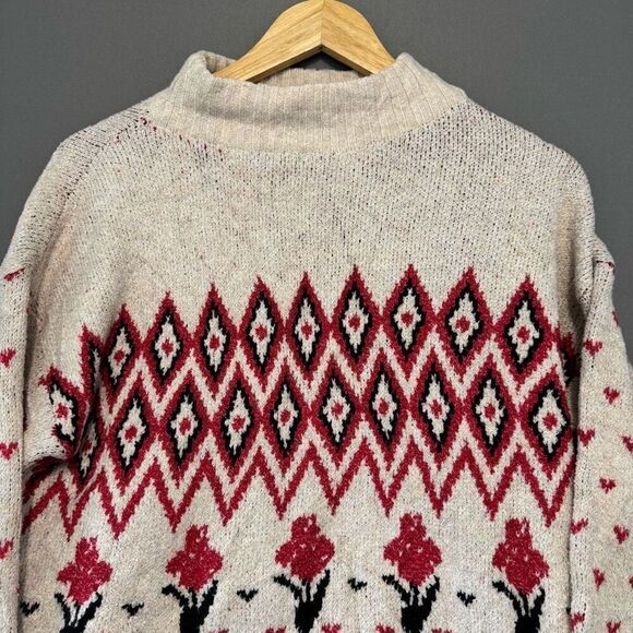 NWT Lauren Lane Sonoma Women’s Sweater Size Medium Polyester Blend - Picture 2 of 14